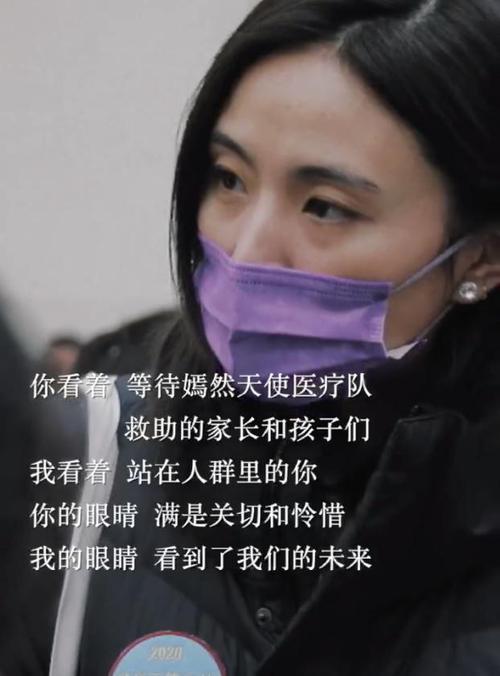 李亚鹏官宣结婚当爸，晒与海哈金喜婚纱照，一家三口牵手画面暖心