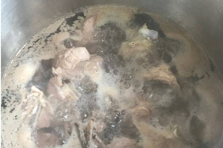 广东人夏天的家常汤水，喝汤不吃肉不吃渣