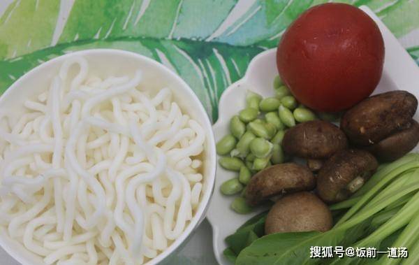 土豆粉代替主食，酸辣爽口，素食美味酸辣土豆粉