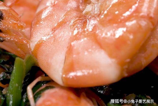 鲜虾炒韭菜，主体烹饪方法三步，鲜味本质并不困难