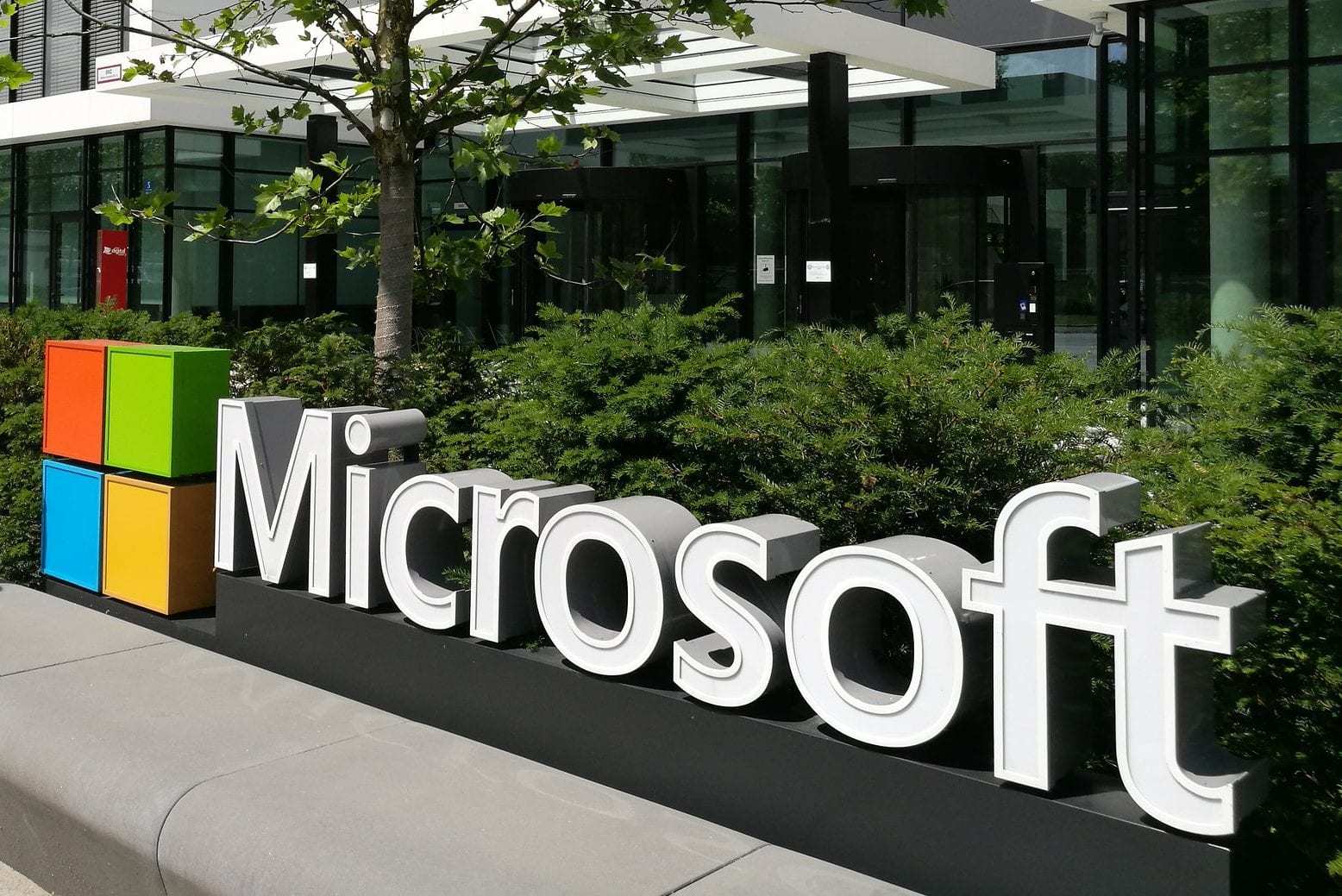 法国云计算公司对微软提起反垄断投诉