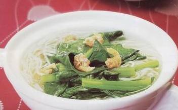 菠菜海米粉丝汤，营养十足，用时不到二十分钟就搞定