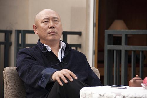 李成儒：传奇的人生和跌宕的财富，66岁的他活出了不一样的人生