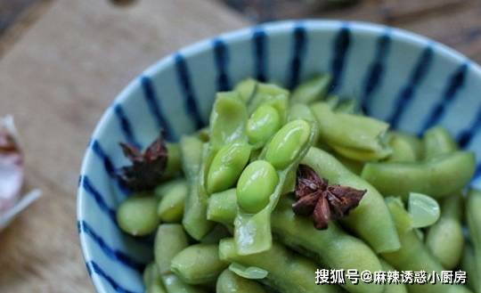 煮毛豆时，直接煮大错特粗，这2味必不可少