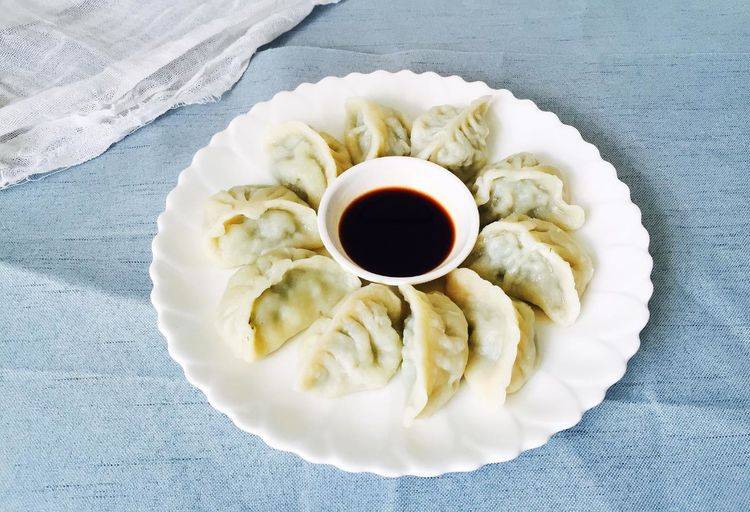 夏天最适合吃这馅的饺子，鲜香开胃，趁现在多吃几顿