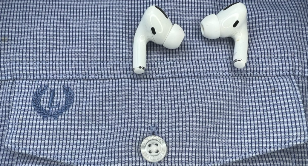 苹果申请新的音频专利：耳机不用戴 挂在衣领上听