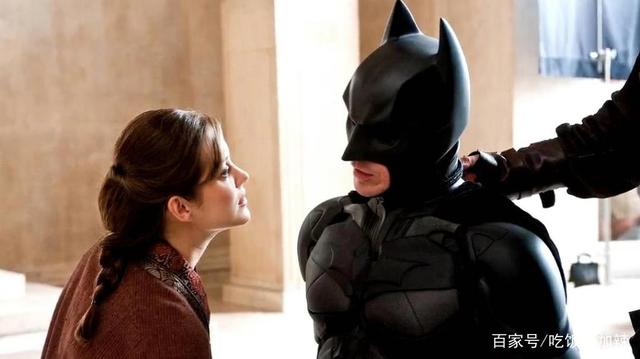 《新蝙蝠侠》的一大优点，是终于不再对女性角色，有误解了