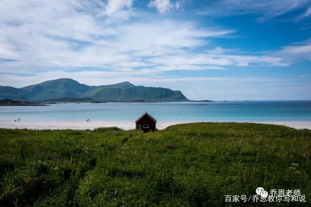 爱是宇宙中最巨大的力量，因为他没有极限