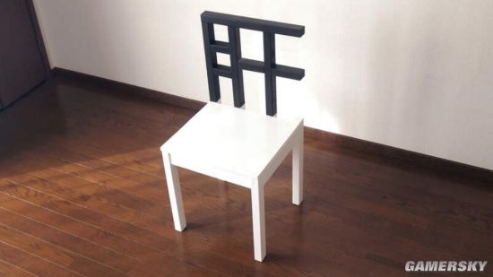 日本设计师发明“肝形椅子”
