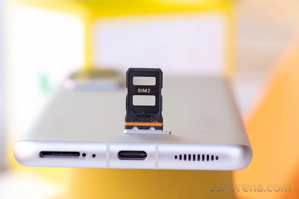 Android 13重磅功能曝光：一张卡同时连接多个运营商！