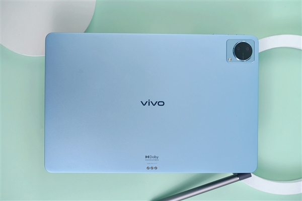 国产旗舰平板vivo Pad图赏：11英寸大屏 8000超大