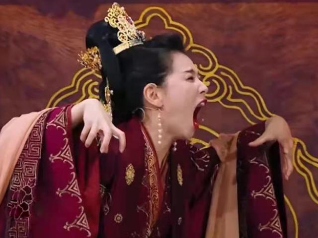 刘涛表演“虎口拔牙”，脸部表情引起热议，网友：一看就是老手