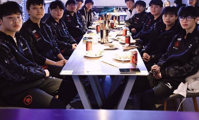 |成都ag超玩会vs杭州lgd大鹅第四局回顾：这是一个反向增强