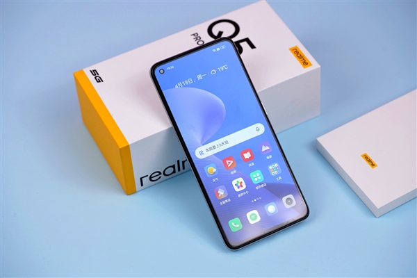 realmeq5pro发布“千元闪充旗舰”系列