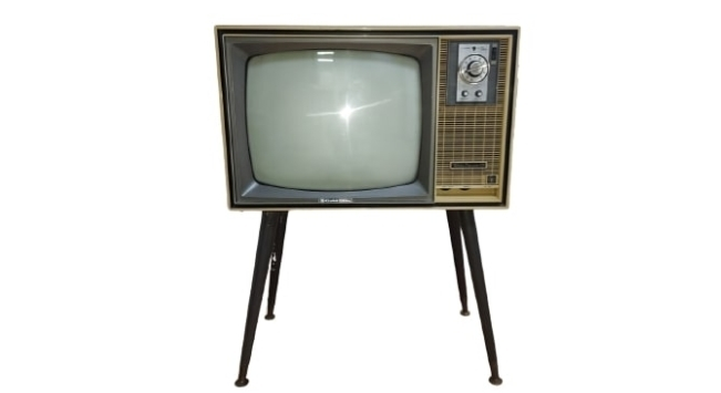 韩国首台电视机拍得3410万韩元