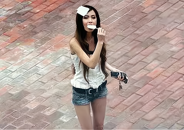 杨颖“吃冰棒照片”被翻出，1小时浏览量破750万