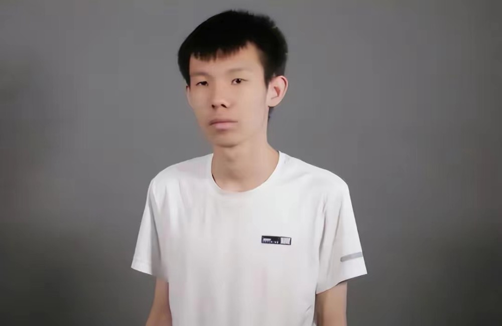 |《张嘉文模仿大赛》开启，狐哥献唱《爱情买卖》