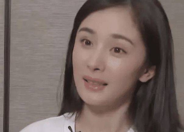 失去美颜修饰的女明星真实照片，赵丽颖清纯，杨幂让人吃惊