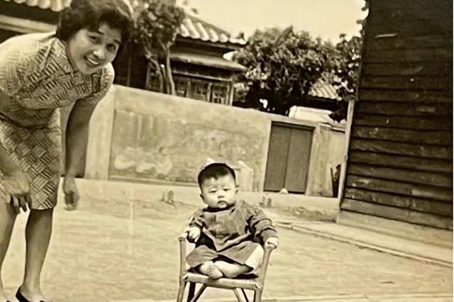 “水手”郑智化：3岁残疾，妻子不离不弃，如今一家三口超圆满