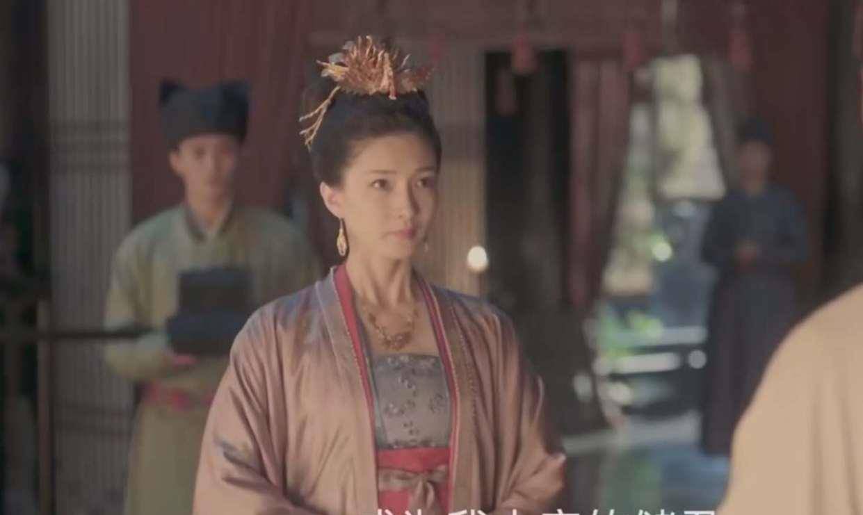 《清平乐》中张妼晗，原以为是段位很高的贵妃，结果居然是傻白甜