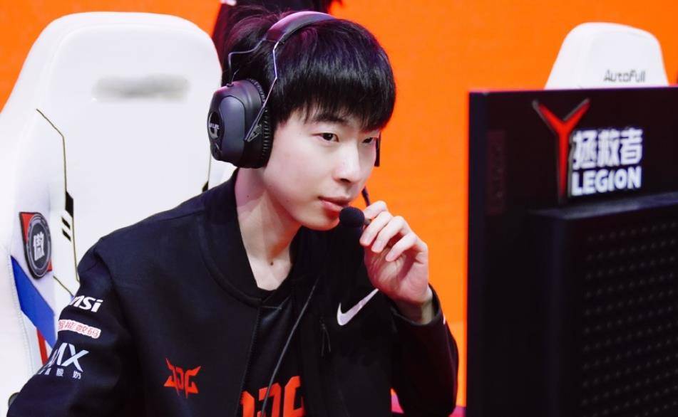 |uzi夏季比赛转会期尚未开始，这些谣言我们负担不起