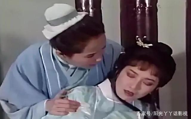 新白娘子传奇：活了几百年的胡媚娘从不撩汉，为何去招惹许仕林呢