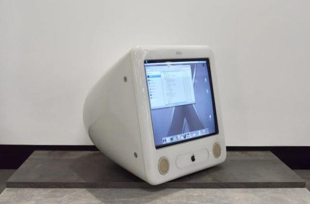 苹果emac推出20周年：专为教室设计