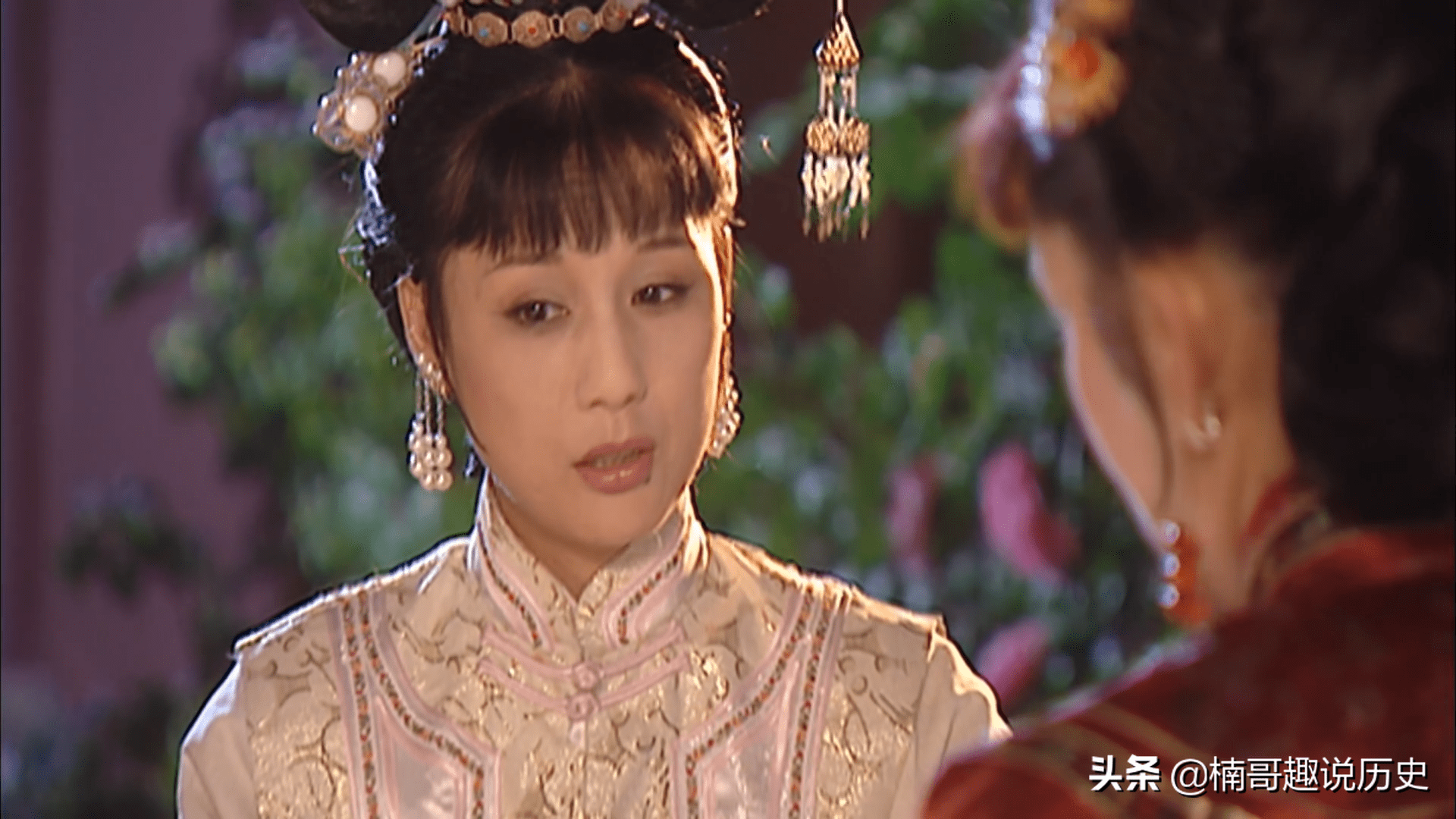 《康熙王朝》中的荣妃是怎样的一个角色？
