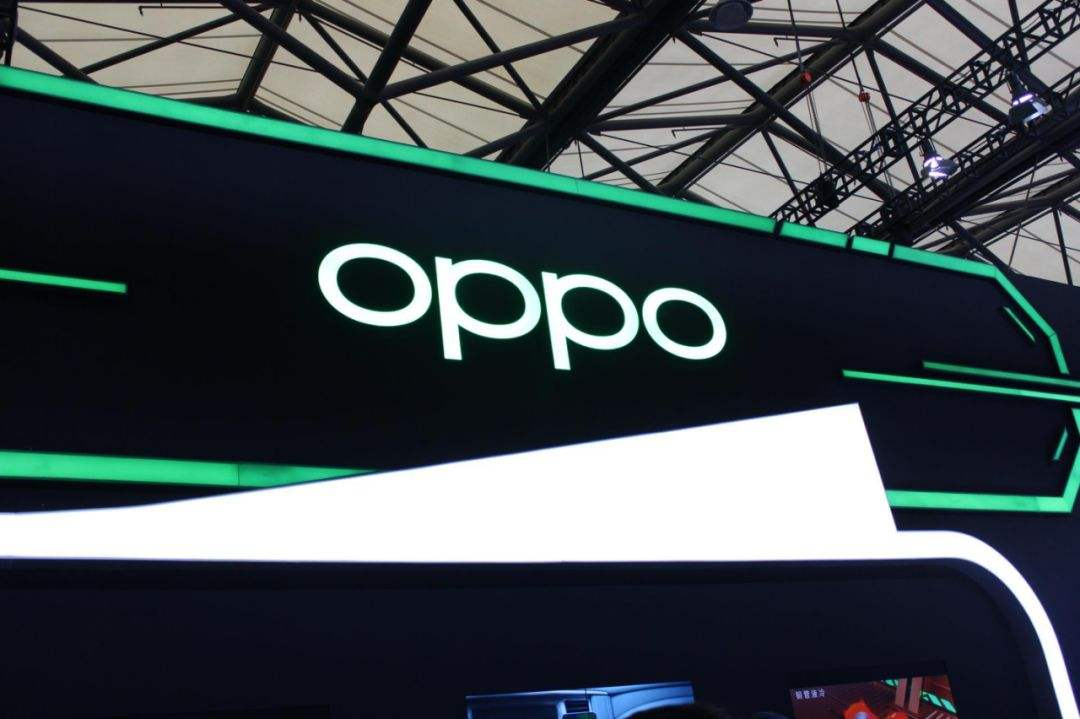oppo从夏普手中购买100项专利资产