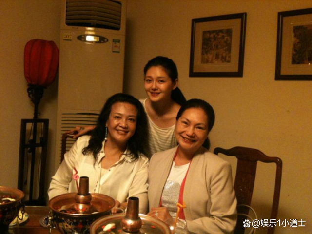 64岁张兰自曝与大S关系情同闺蜜：她永远是我的儿媳妇儿
