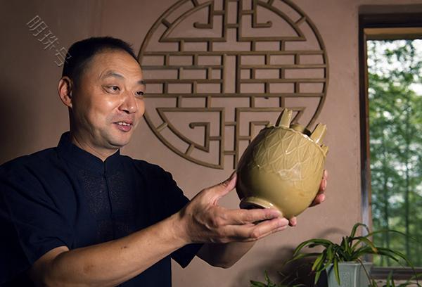 杨元兴匠心传承千年龙窑，龙泉青瓷创新中走向世界