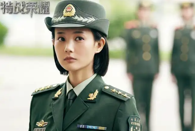 李一桐与赵丽颖同时出演《理想照耀中国》，如今成功逆袭