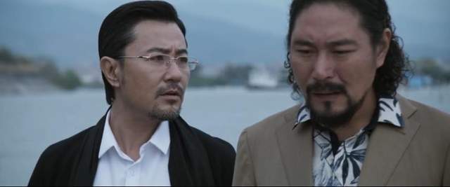 《对决》：刘建军为何这时联合海盗，对刀疤动手？