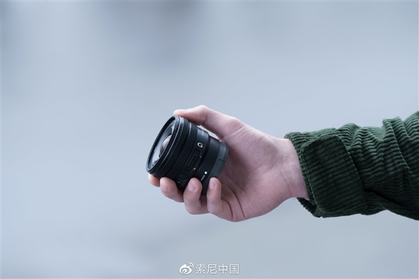 索尼最轻超广角变焦镜头E PZ 10-20mm F4 G发布