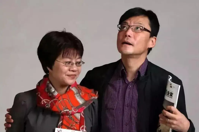 李国庆和小30岁助理的婚姻是怎样的？