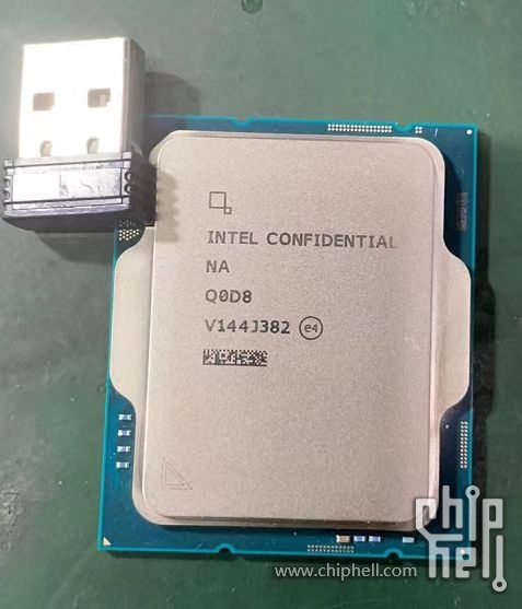 Intel 13代酷睿旗舰i9-13900K冲上5.5GHz