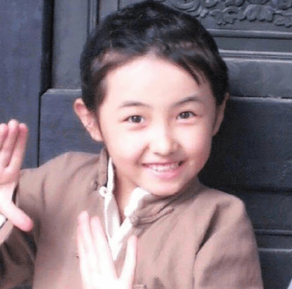 张子枫在《唐山大地震》中遇到伯乐，7岁遇到冯小刚