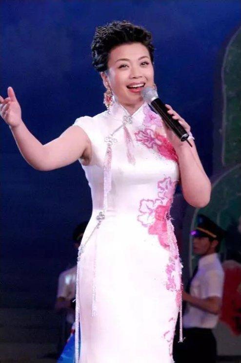 著名歌唱家张也：单身54年无儿女，有一种快乐叫“男女闺蜜”|