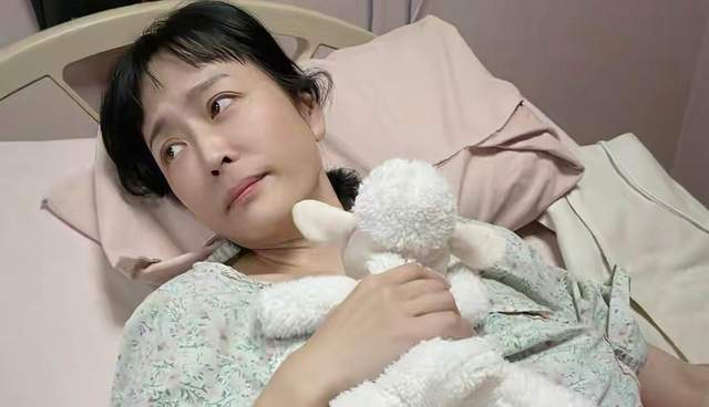 47岁台湾女星患癌症晚期，自曝化疗令精神失常，首次透露遗产