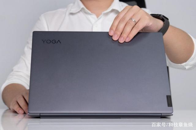 yoga14s酷睿标压版性能领先17%