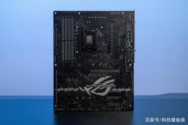 rog-strixz590吹雪主板发布