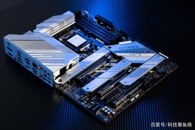 rog-strixz590吹雪主板发布