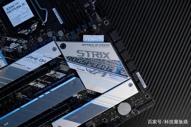 rog-strixz590吹雪主板发布