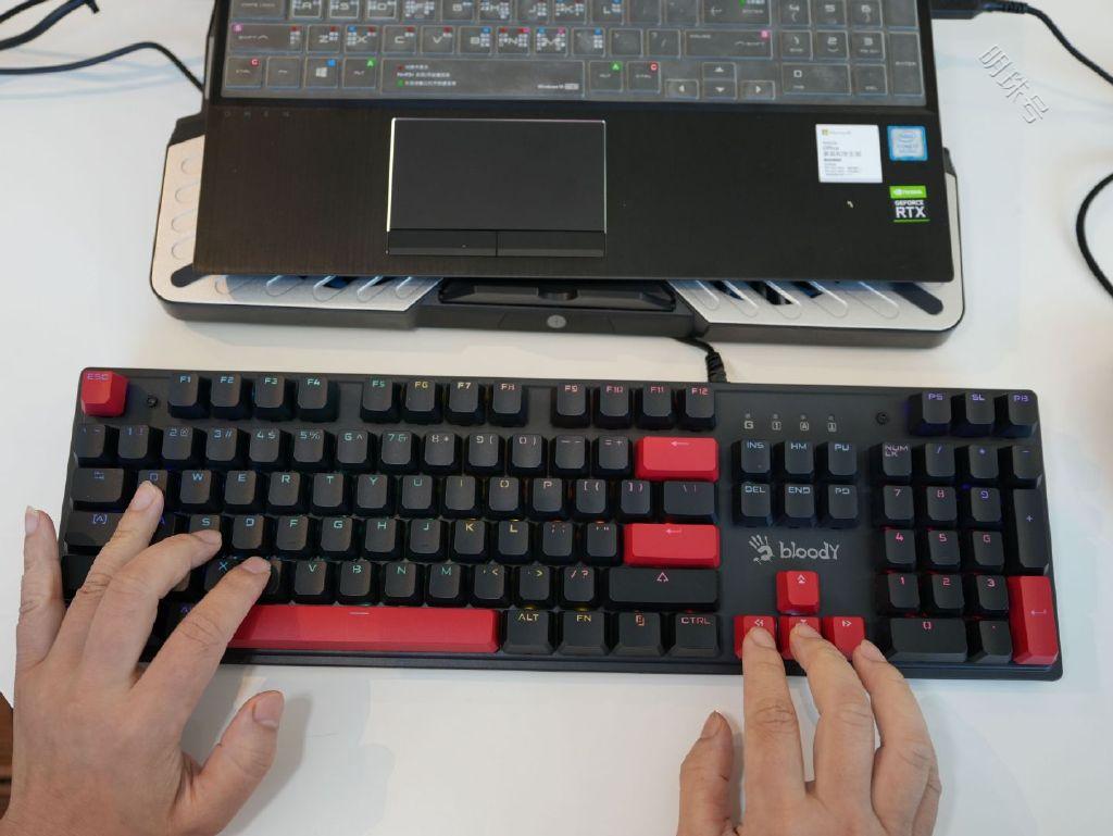 性价比才决定优势——双飞燕血手幽灵S510N机械游戏键盘