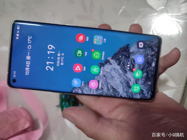 友商良心了，骁龙870+256GB+IMX766主摄