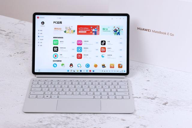 华为MateBook E系列，主攻二合一笔记本市场