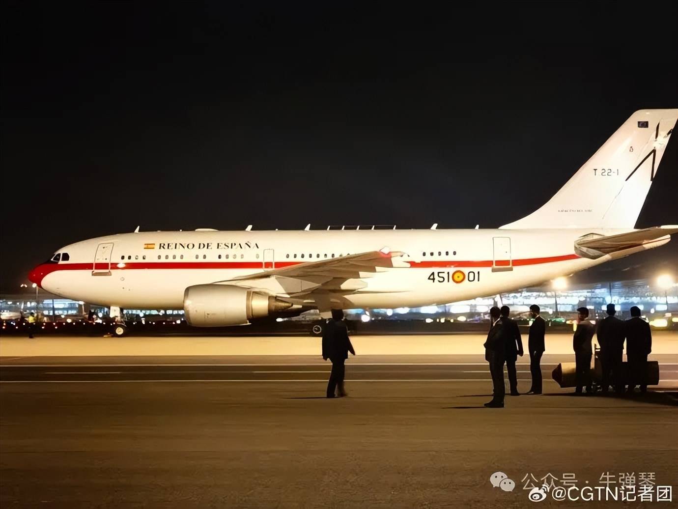 这两天耳光 调教，一位十分的来宾来到北京