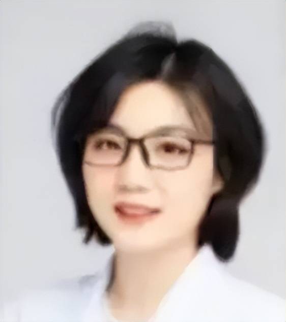 肖飞事件有感，小三小四还没浑家漂亮，究竟图啥呢