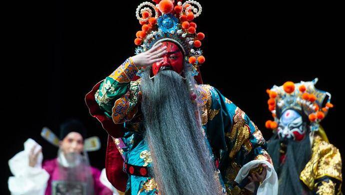 有人说京剧本质就是“卖唱”？这位上京原院长说，此乃“妄言”