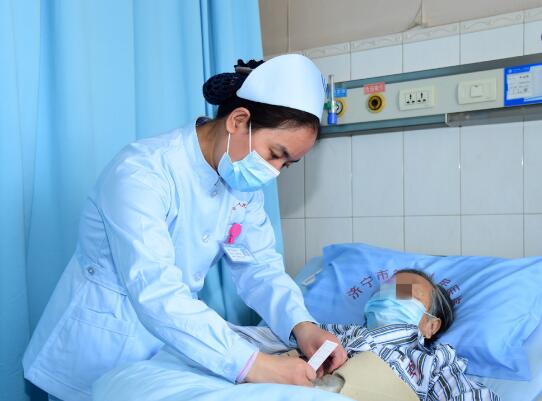 济宁市第一人民医院40名白衣天使获评“星级护士”
